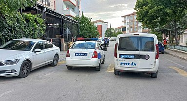 Malatya'da komşuların bıçaklı kavgası: Oğlu öldü, baba yaralı