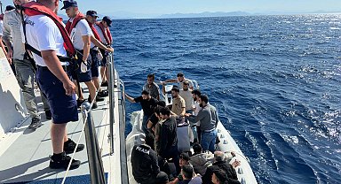 Marmaris'te sürüklenen bottaki 23 kaçak göçmen kurtarıldı