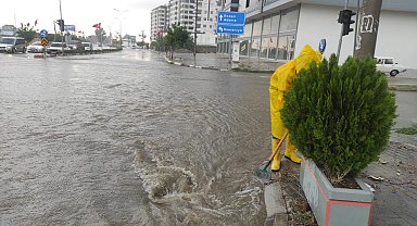 Osmaniye'de sağanak hayatı olumsuz etkiledi