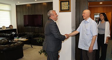 ÖSYM Başkanı Ersoy, en genç ve en yaşlı YKS adaylarıyla buluştu