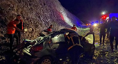 Otomobil takla attı: 1 ölü, 2 yaralı