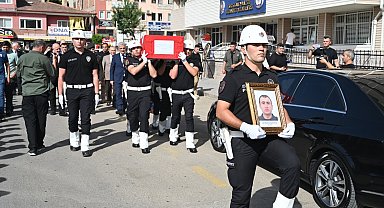 Otomobil takla attı; polis memuru hayatını kaybetti