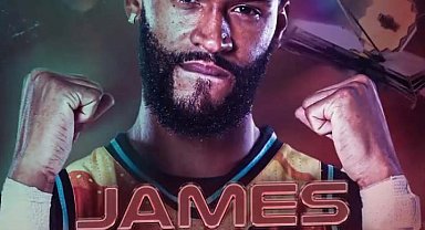 Pınar Karşıyaka, Webb ile anlaştı