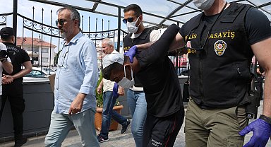 Polisin silahla yaralandığı uyuşturucu baskınında gözaltına alınan şüpheli tutuklandı