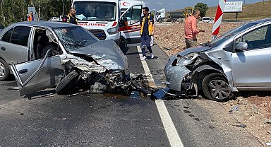 Sivas'ta 4 aracın karıştığı zincirleme kazada 9 yaralı