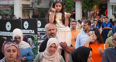 Srebreni̇tsa ve Gazze'de hayatını kaybedenler Ümrani̇ye'de anıldı