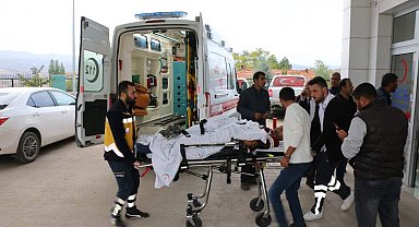 Tartıştığı babasını tüfekle öldürdü, ağabeyini yaraladı