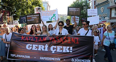 Tekirdağ'da hayvanseverler yürüyüş düzenledi