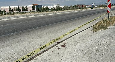 TIR şoförleri kavga etti; baba yaralı, oğlu öldü