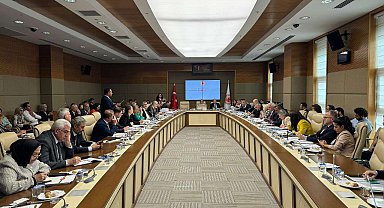 Türk Eğitim-Sen: ÖMK, mesleğin statüsünü sağlam bir zemine kavuşturacak şekilde düzenlenmeli