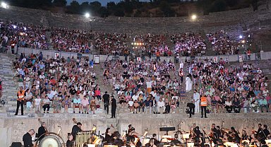 Uluslararası Efes Opera ve Bale Festivali'nde rekor seyirci