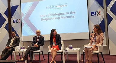 Uluslararası panelde Türkiye'nin biyoteknolojik ilaç ekosistemi anlatıldı