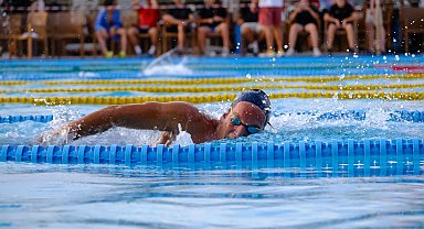 Uluslararası Prens Adaları Yüzme Şampiyonası'nın ilk gününde 9 yeni şampiyona rekoru kırıldı