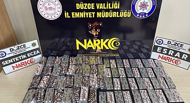 Üniversite bölgesinde uyuşturucu satan 3 şüpheli tutuklandı