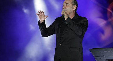 Van Kültür Yolu Festivali, Ferhat Göçer konseriyle sona erdi