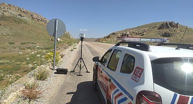 Van'da 2 bin 82 sürücüye 4 milyon 714 bin lira idari para cezası