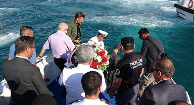 Van'da Denizcilik ve Kabotaj Bayramı kutlamalarında tekne turu düzenlendi