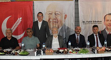 YRP'li Geyveli: İnsanlığın en büyük problemi gıda ve barınma