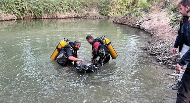 13 yaşındaki Yiğit, yüzmek için girdiği derede boğuldu