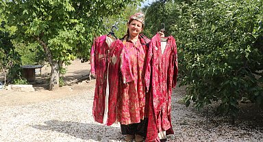 150 yıllık gelinlikler, yıpranmadan bugüne ulaştı