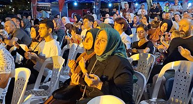 17 Ağustos depreminin 25'inci yılında Gölcük'te anma töreni düzenlendi