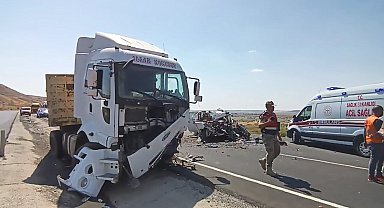4 kişinin öldüğü kazada TIR şoförü: Korna çalıp selektör yaptım, fren yapmama rağmen çarpışma oldu