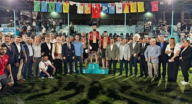 Aba Güreşi Türkiye Şampiyonası'nda ödüller verildi
