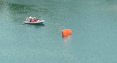 Adana'da düşen helikopterin sudan çıkarılması çalışmalarında sona yaklaşıldı