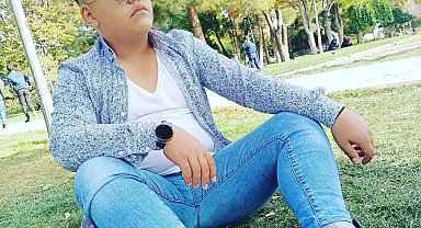 Ağaca çarpan otomobilin 17 yaşındaki ehliyetsiz sürücüsü ile arkadaşı öldü