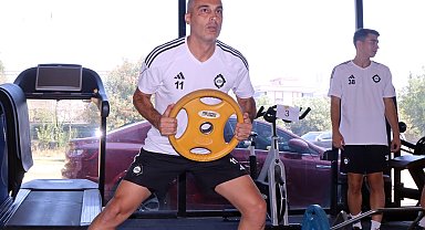 Altay'da Murat Uluç yıllara meydan okuyor