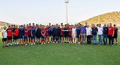 Altınordu'ya baklavalı ziyaret