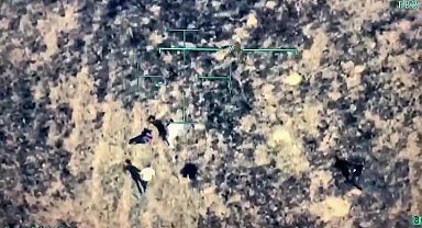 Aranan hükümlü, atıyla kaçmak isterken dron takibiyle yakalandı