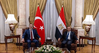 Bakan Fidan, Mısır Dışişleri Bakanı Abdulati ile görüştü