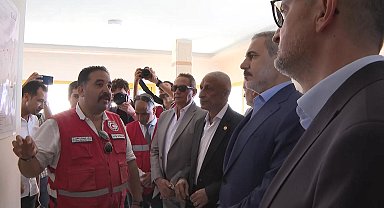 Bakan Fidan, Mısır Kızılayı Lojistik Merkezi'nde incelemelerde bulundu