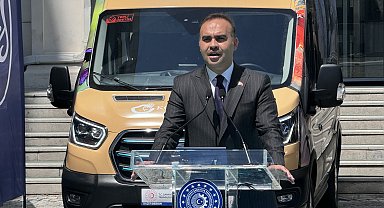 Bakan Kacır: Türkiye'yi yeni nesil araç Ar-Ge ve üretim üssü haline getiriyoruz