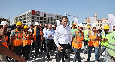 Bakan Kurum: İstanbul'da olası bir depremde 600 bin konut yıkılma tehlikesiyle karşı karşıya