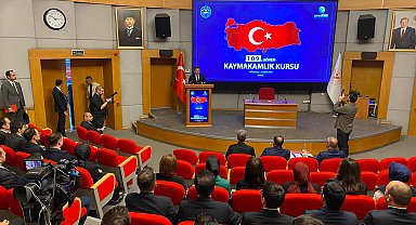 Bakan Tunç'tan 'Instagram' açıklaması: Kapatmaya gerekçe gösterilen yayınlar erişimden çıkarsa sorun ortadan kalkar