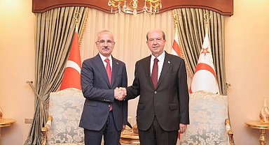 Bakan Uraloğlu, KKTC Cumhurbaşkanı Ersin Tatar ile bir araya geldi