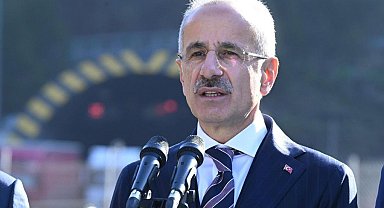 Bakan Uraloğlu: Van-Hakkari arasındaki 40 dakikalık güzergah 6 dakikaya düşecek