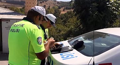 Bakan Yerlikaya: Trafik denetimlerinde 450 bin aracasürücüye işlem yapıldı