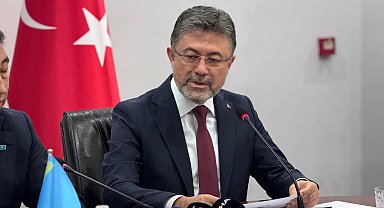 Bakan Yumaklı: Soğanda 2,8, domateste 6,1 milyon ton rekolte bekliyoruz