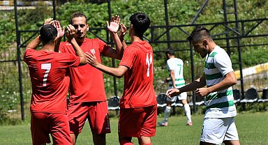Balıkesirspor hazırlık maçında Efeler 09'u yendi