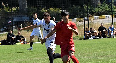 Balıkesirspor son provada Kuşadasıspor'u 2 golle geçti