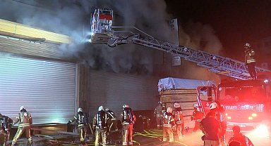 Başakşehir'de, mobilya atölyesinde çıkan yangın 2 saatte söndürüldü