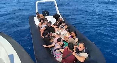 Bodrum'da 21 kaçak göçmen ile 2 göçmen kaçakçısı yakalandı