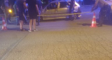 Boşanma aşamasındaki eşini öldürüp, intihar etti