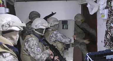 Bursa'da ruhsatsız silah ve tefeci operasyonu: 34 gözaltı