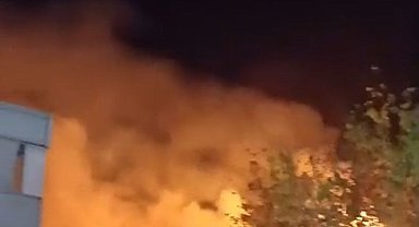 Bursa'da tekstil fabrikası alev alev yandı