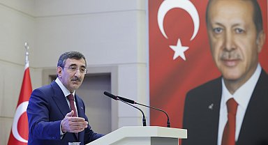 Cevdet Yılmaz: 'İşgücü Uyum Programı', yol gösterici olacaktır