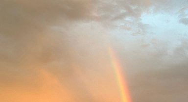 Cide'de yağmur sonrası 'gökkuşağı'